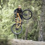 Bicicleta_Montanha_Eletrica_Suspensao_Total